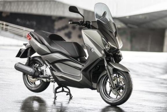 Harga Yamaha XMAX 250 Review & Spesifikasi Terbaru